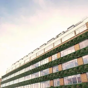 4* מלון Hampton By Hilton